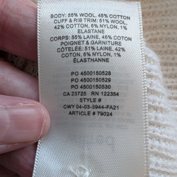 Aritzia Wilfred Granada Cardigan Preppy Clean Girl Boyfriend Womens M Ivory - Picture 11 of 12